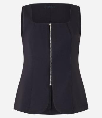 Blusa Alfaiatada com Decote Quadrado e Barra Arredondada