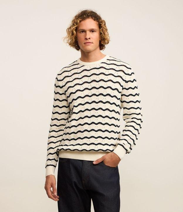 Suéter em Algodão com Textura de Ondas e Furinhos - 1