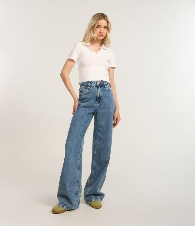 Calça Wide Leg em Jeans com Recorte na Pala - 2