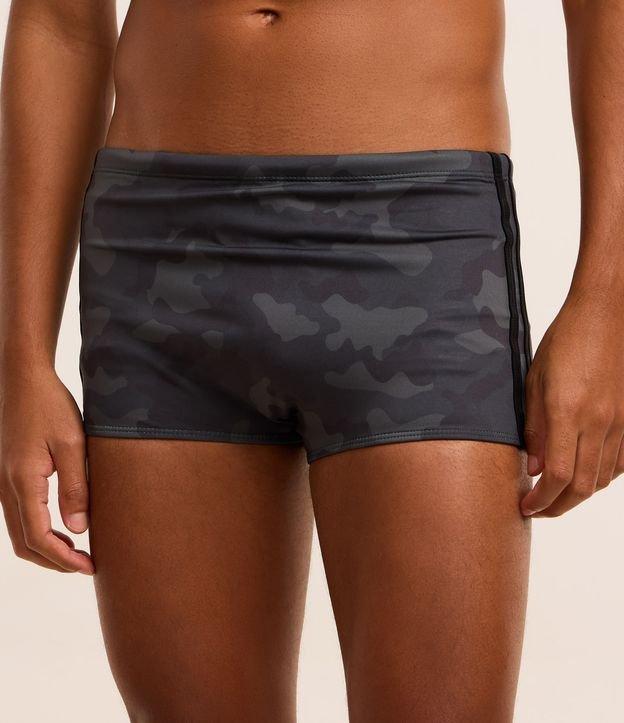 Sunga em Microfibra com Estampa Camuflada com Aplicação Lateral - 2