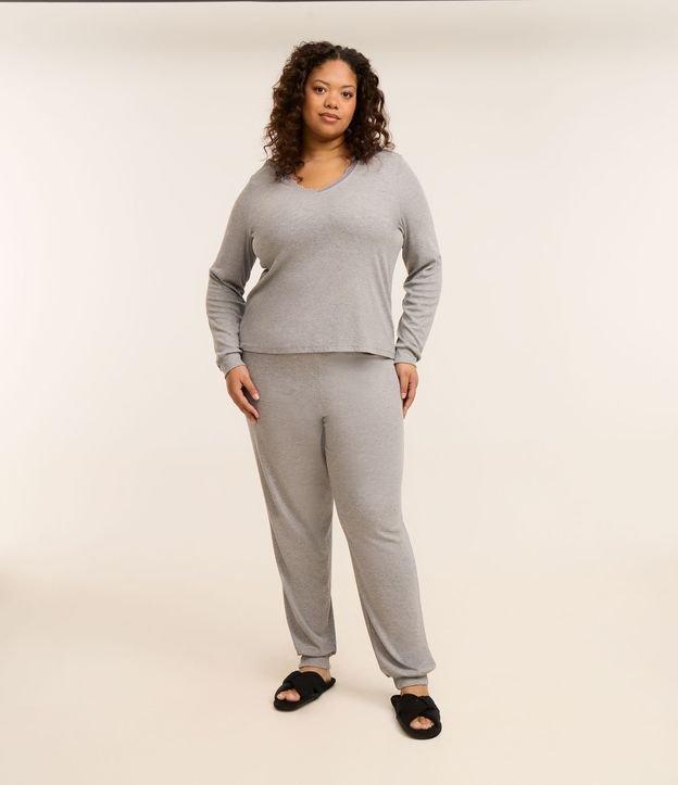 Pijama Longo Canelado com Renda no Decote Curve & Plus Size - 2