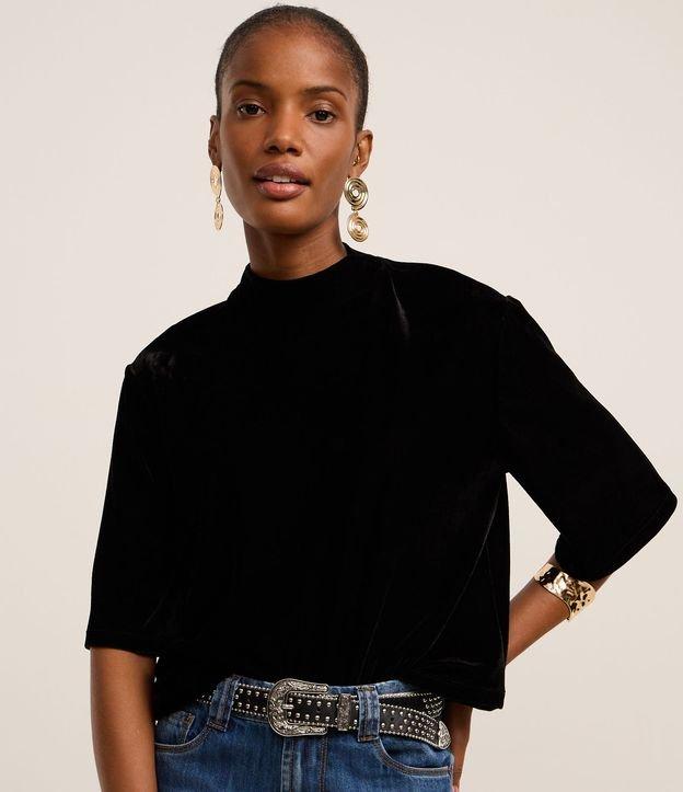Blusa Boxy em Veludo com Gola Alta - 2