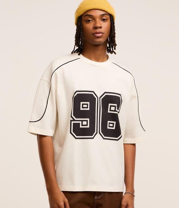 Camiseta Boxy em Algodão com Estampa Localizada - 2