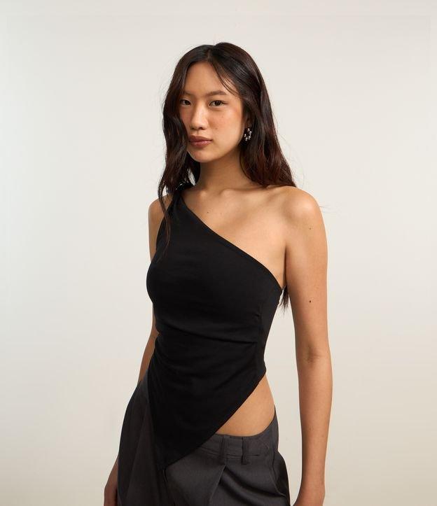 Blusa em Ponto Roma com Decote Ombro Só e Barra Assimétrica - 1