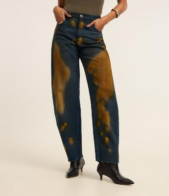 Calça Reta em Jeans Manchado