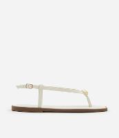 Sandália Rasteira com Tiras Finas e Detalhe Bold - 1