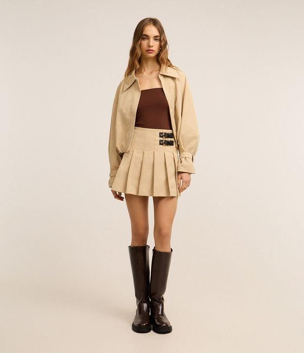 Saia Evasê Curta em Alfaiataria com Cintinhos e Fivela na Lateral - 1