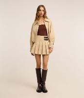 Saia Evasê Curta em Alfaiataria com Cintinhos e Fivela na Lateral - 1