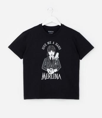 Camiseta Infantil com Estampa da Wandinha - Tam 5 a 14 Anos