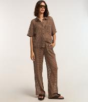 Calça Pantalona em Algodão com Textura e Bolsos - 2