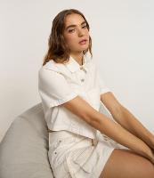 Camisa Curta em Sarja com Bolsos Frontais - 3