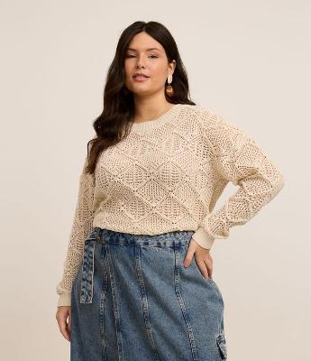 Blusa em Tricô com Ponto Aberto Curve & Plus Size