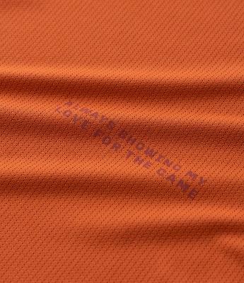 Camiseta Esportiva em Tecnologia Dry com Estampa Lettering Texturizada
