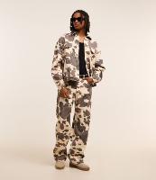 Calça Supper Baggy em Sarja com Estampa Animal Print de Vaquinha - 2