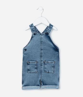 Jardineira Infantil em Malha Jeans Confortável com Bolsinhos - Tam 0 a 18 meses