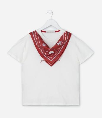 Camiseta Infantil com Lettering e Lenço - Tam 5 a 14 Anos