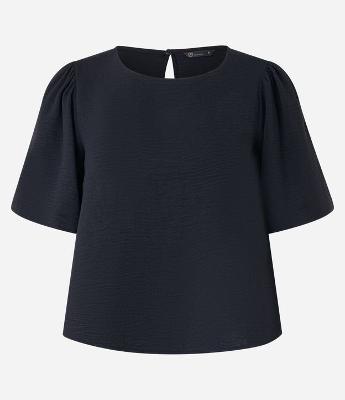 Blusa em Airflow com Manga Bufante e Abertura Gota