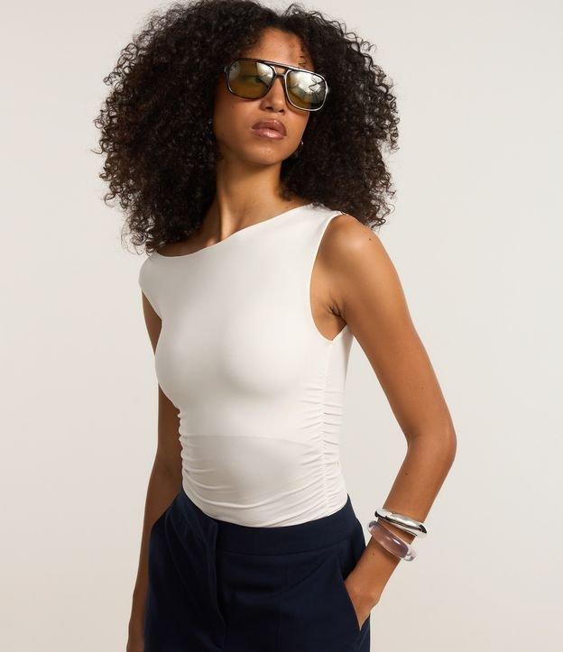 Blusa em Microfibra com Ombro Caído - 2