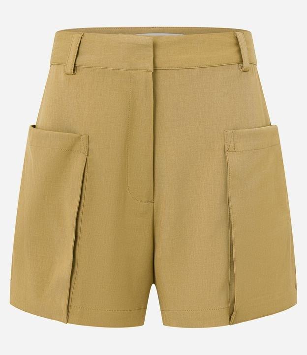 Bermuda Curta em Sarja com Bolso Fole - 1