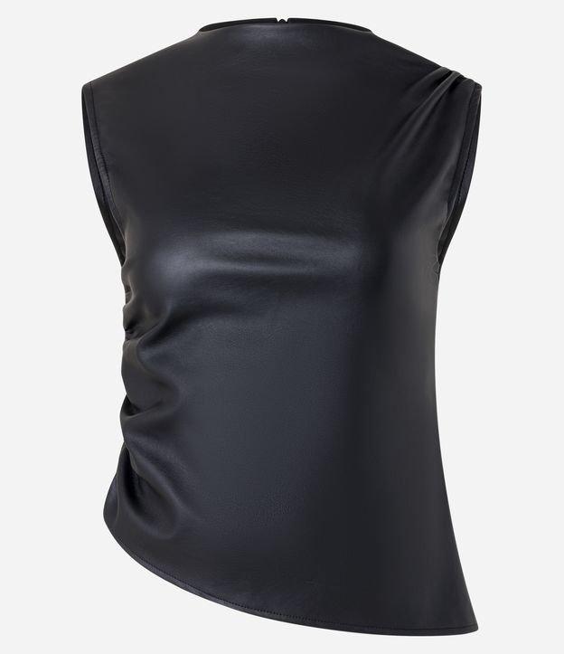 Blusa em PU com Drapeado Lateral e Barra Assimétrica - 1