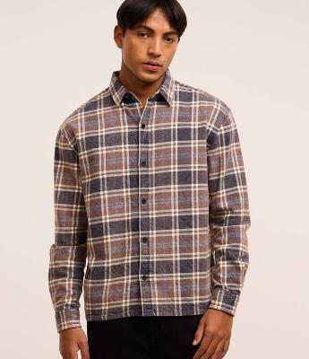 Camisa em Flanela com Estampa Xadrez