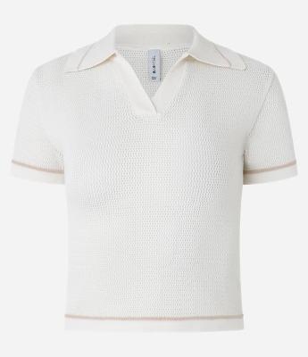 Blusa em Tricô com Gola Polo e Detalhe Contrastante