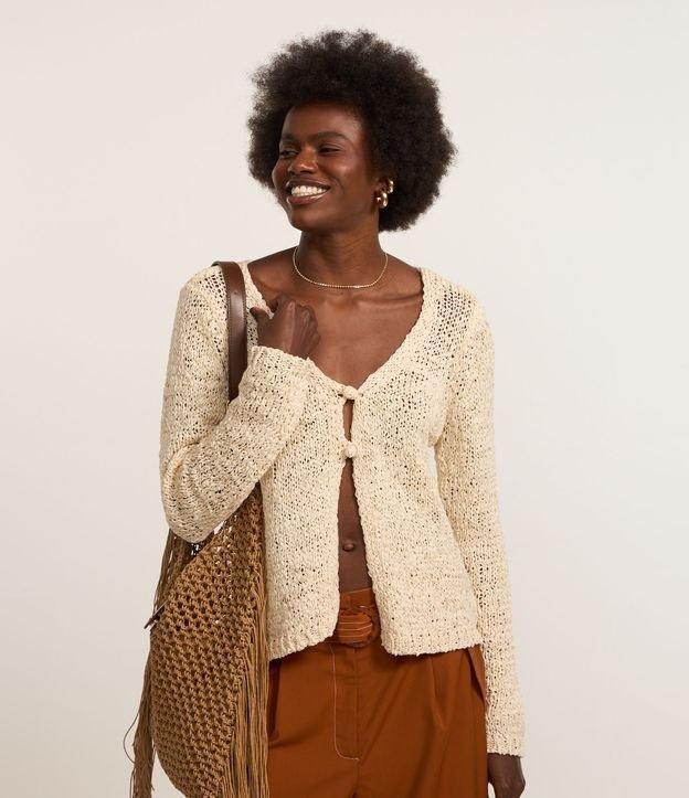 Cardigan em Tricô com Dois Botões Frontais - 2