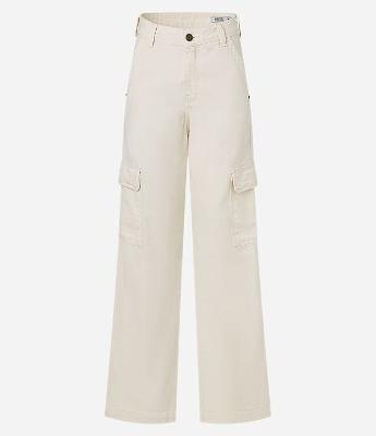 Calça Reta Comfort em Sarja com Bolsos Cargo