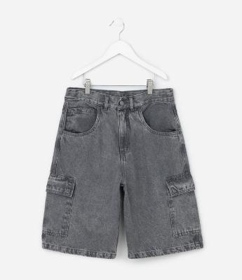 Bermuda Baggy Infantil com Bolsos Cargo - Tam 5 a 14 Anos