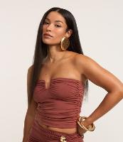 Blusa em Jesery com Franzidos e Aviamento no Busto - 2