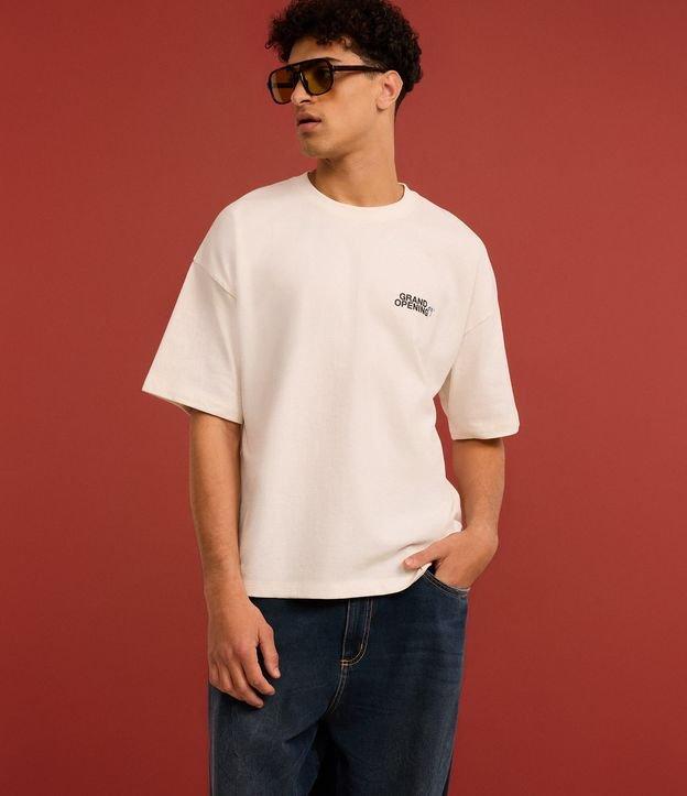 Camiseta Overboxy em Algodão com Estampa Lettering - 2