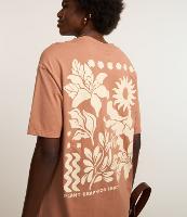 Camiseta Oversized em Algodão com Detalhe em Chenille e Estampa Botânica - 2