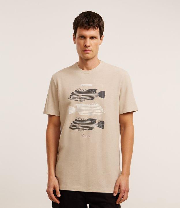 Camiseta Comfort em Algodão com Estampa de Peixe - 2