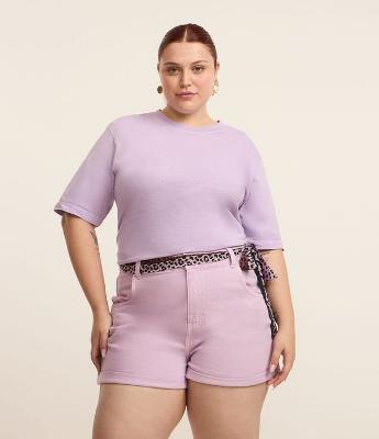 Short Mom em Sarja com Cinto de Faixa Animal Print Curve & Plus Size