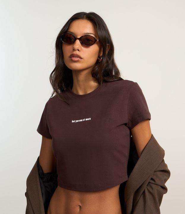 Blusa Baby Look em Algodão com Estampa Hot Person at Work - 1