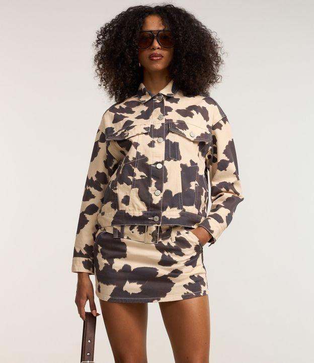 Saia Curta em Sarja Animal Print Vaca com Cinto Largo e Fivela - 2