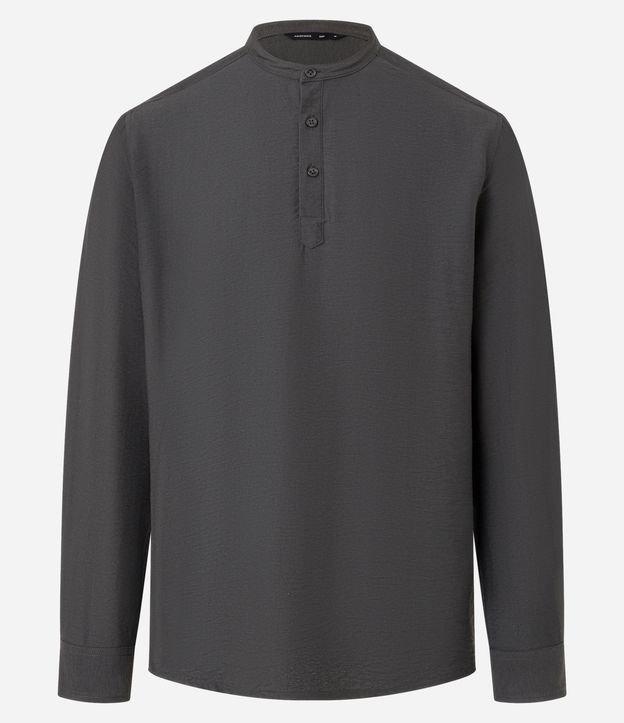 Camisa em Viscose com Gola Padre Texturizada - 1