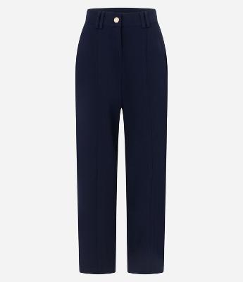 Calça Wide Cintura Baixa em Crepe com Frisos