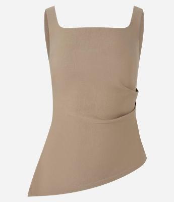 Blusa em Bengaline com Barra Assimétrica