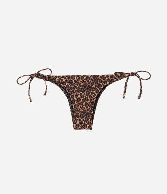 Biquíni Calcinha Lacinho Estampada de Onça com Ponteira de Madeira e Efeito Empina Bumbum