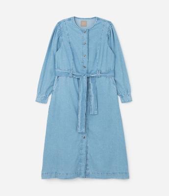 Vestido Midi em Jeans Leve com Abotoamento Frontal Curve & Plus Size