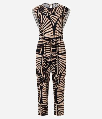 Macacão em Viscose com Amarração e Estampa Folhagem