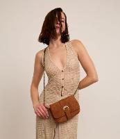 Bolsa Transversal Pequena em Suede com Tampa Afivelada e Alça de Corrente - 1