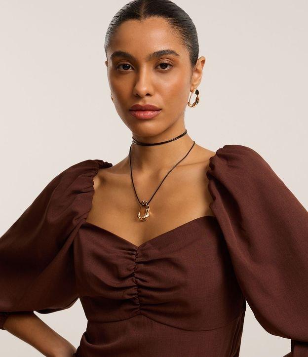 Blusa em Crepe com Decote Coração e Manga Ampla - 1