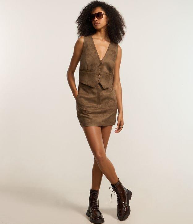 Mini Saia em Alfaiataria Manchada com Passantes e Corte Reto - 2