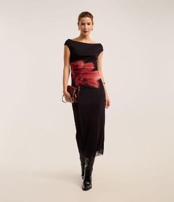 Vestido Ombro a Ombro em Tule com Estampa Floral Blur