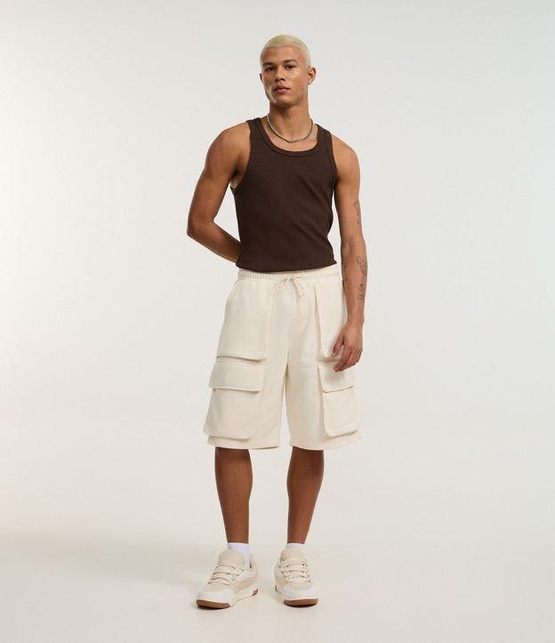 Bermuda Baggy em Moletom com Bolso Cargo - 2
