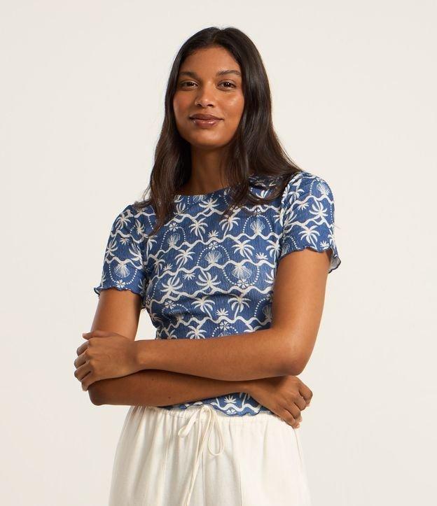 Blusa Texturizada com Estampa Conchinhas e Frufru  na Barra - 1