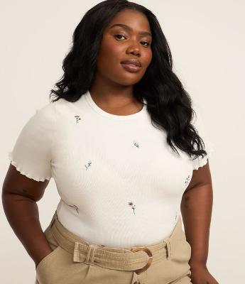 Blusa em Ribana com Flores Curve & Plus Size