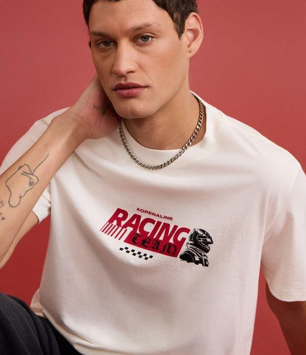 Camiseta Comfort em Algodão com Estampa Automobilismo e Lettering - 3